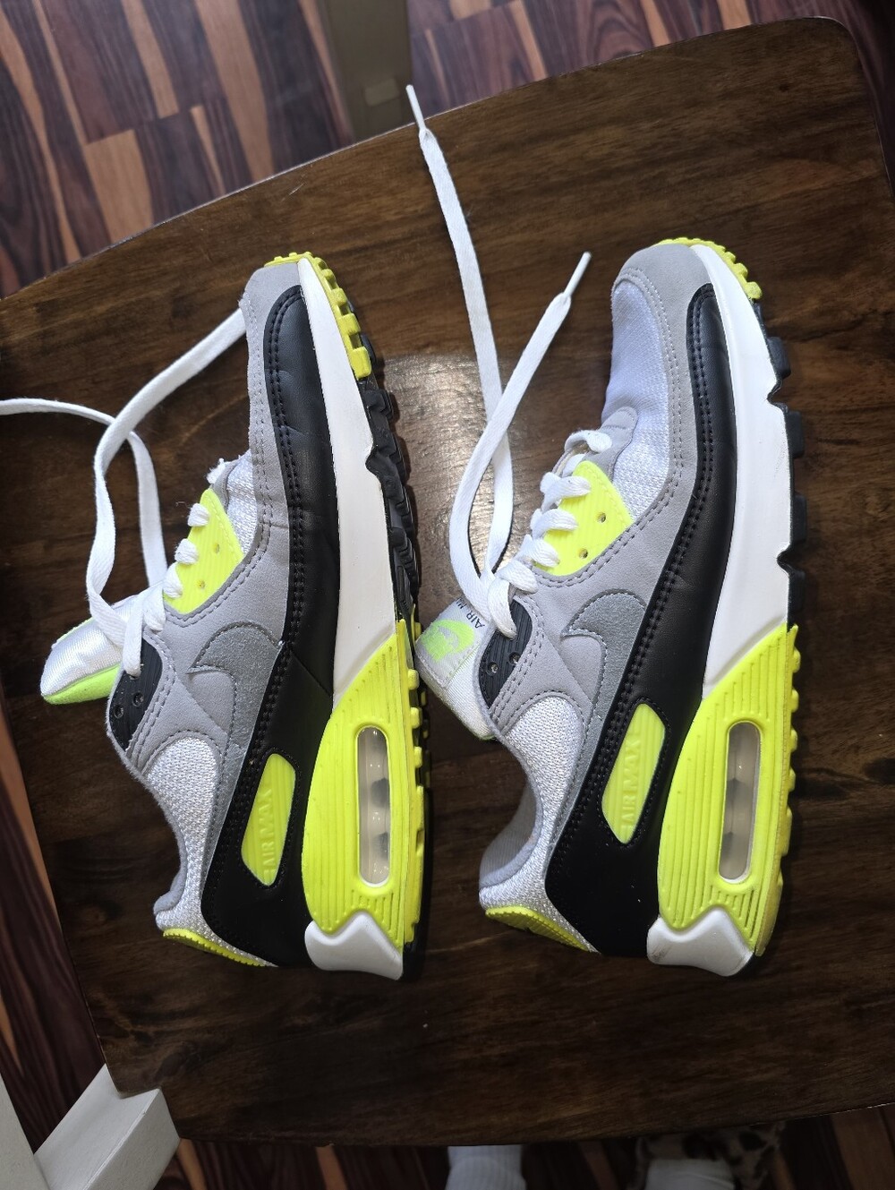Nike Women’s White and Neon Yellow Athletic Sneakers